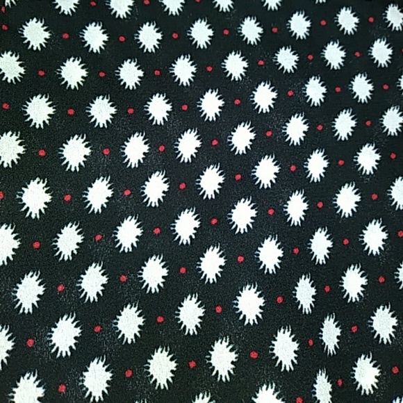 Plus Size Sleeveless Shorts Romper Black Jumpsuit - Picture 5 of 5